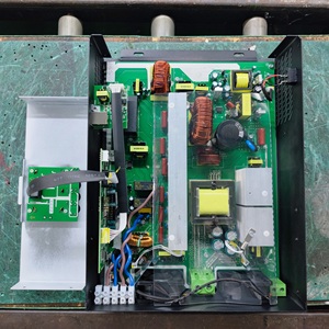 Precio de Fábrica Adecuado, Sistema Solar Híbrido de 12V 1.5KW (1500W) Fuera de la Red con Controlador de Carga MPPT - Product Image 3