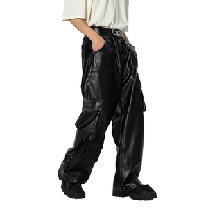 Pantaloni da Moto in <span class=keywords><strong>Pelle</strong></span> Nera Larghi Personalizzati per <span class=keywords><strong>Uomo</strong></span>, Stile High Street con Tasche Multiple, Pantaloni Cargo da <span class=keywords><strong>Uomo</strong></span> - Product Image 4