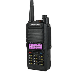 Radio Portátil Baofeng UV9R Plus de Doble Banda FM, Resistente al Agua, con Pantalla LCD y Batería Recargable - Product Image 3