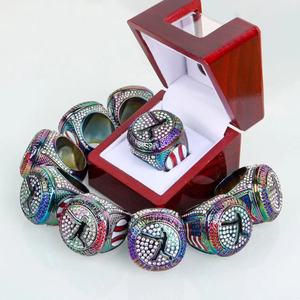 Anelli di campionato della gioventù a buon mercato personalizzato anello di calcio del campionato di calcio gioielli di moda per la lega della squadra - Product Image 1
