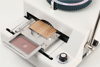 Code de gaufrage de carte de PVC de 72 caractères de haute qualité faisant la machine