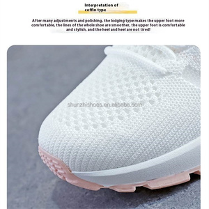 Venta al por mayor 2024 mujeres azul marino <span class=keywords><strong>zapatos</strong></span> casuales <span class=keywords><strong>de</strong></span> moda estilo coreano Cerrados Taco 7 Medoo <span class=keywords><strong>zapatos</strong></span> <span class=keywords><strong>de</strong></span> <span class=keywords><strong>mujer</strong></span> negro - Product Image 4