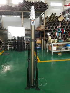 Torre de luz telescópica de mástil neumático Poste de lámpara exterior extensible con trípode por aire - Product Image 4