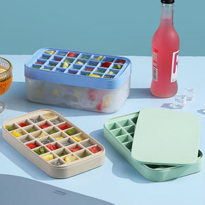 Moule à glaçons en plastique durable empilable à semelle souple pour réfrigérateur, mini bac à glaçons carré à démoulage facile avec couvercles amovibles OEM - Product Image 3