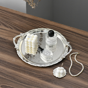 <span class=keywords><strong>Plateau</strong></span> à <span class=keywords><strong>thé</strong></span> <span class=keywords><strong>marocain</strong></span> artisanal tendance en gros, <span class=keywords><strong>plateau</strong></span> de service de table arabe en métal gravé de luxe avec poignées - Product Image 5