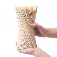 Vente directe usine en gros : brochettes plates en fer, brochettes en bois de bambou, brochettes pour barbecue et fruits, sûres pour la nourriture, prix spécial pour la maison