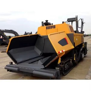 Paveuse d'asphalte hydraulique sur chenilles RP602 6m, machine de construction routière robuste - Product Image 3