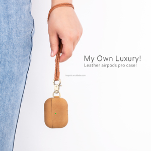 เคสหนังวัวแท้เคลือบแว็กซ์น้ำมันพร้อมหัวเข็มขัดป้องกันการสูญหายสำหรับ airpods Pro <span class=keywords><strong>2</strong></span>สไตล์ <span class=keywords><strong>Indiana</strong></span>-<span class=keywords><strong>JONES</strong></span> - Product Image 6