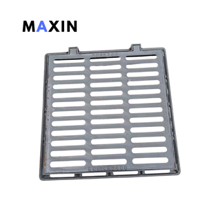 <span class=keywords><strong>Grille</strong></span> de <span class=keywords><strong>caniveau</strong></span> en <span class=keywords><strong>fonte</strong></span> ductile robuste pour système de drainage routier et égouts municipaux urbains, haute capacité de charge, services de fonderie - Product Image 3