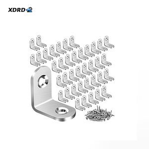 Soportes en L Triangulares de Acero Sólido de Alta Resistencia, Personalizados, con Acabado Cepillado, para Muebles, 2mm de Grosor, Orificio de 6mm - Product Image 1