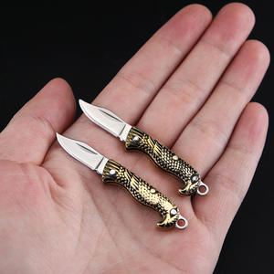 Mini Navaja Plegable Táctica Clásica de Acero Inoxidable, Duradera, Portátil, con Colgante para Llavero, para Viajes y Actividades al Aire Libre - Product Image 3