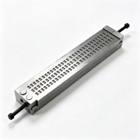 Matrice et moule en acier inoxydable personnalisables pour l'estampage en braille anglaise, pour la création de signes et d'étiquettes en braille à points en relief
