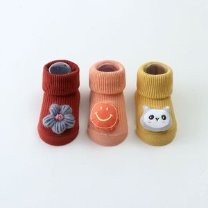<span class=keywords><strong>Calcetines</strong></span> bonitos de animales para bebés recién nacidos, <span class=keywords><strong>calcetines</strong></span> de algodón suave con dibujos animados en 3D, <span class=keywords><strong>calcetines</strong></span> baratos antideslizantes de punto para bebés - Product Image 6