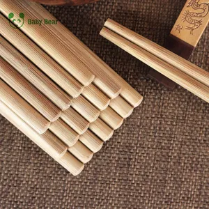 Palillos de bambú ecológicos hechos por Baby Bear, productos de bambú de fábrica, adecuados para uso en bodas familiares o restaurantes.