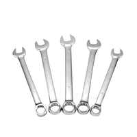 SOLUDE Kit de réparation automobile portable 61 pièces pour excavatrice, outil manuel robuste, jeu de clés à cliquet et douilles avec fonction de soufflage