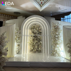 งานเลี้ยงลดราคา LEDA ของตกแต่งงานปาร์ตี้ ซุ้มโค้งสีขาวขนาดใหญ่ พร้อมไฟ LED สำหรับงานแต่งงาน - Product Image 1