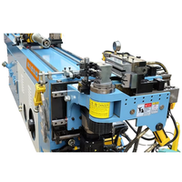 Machine de pliage de tubes carrés CNC durable pour les cadres de meubles métalliques et les rampes de portails
