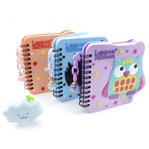 Chất Lượng Cao Thiết Kế Mới Thời Trang Sáng Tạo <span class=keywords><strong>3D</strong></span> Mini Silicon Bìa Trẻ Em Duy Nhất B5 Hàng Ngày Chương Tính Xách Tay Túi Xoắn Ốc Máy Tính Xách Tay Với Mặt Dây Chuyền - Product Image 1