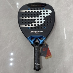 Raqueta <span class=keywords><strong>de</strong></span> Pádel <span class=keywords><strong>Bullpadel</strong></span> 3k12k <span class=keywords><strong>de</strong></span> Fibra <span class=keywords><strong>de</strong></span> Carbono 2026, Fabricante <span class=keywords><strong>de</strong></span> Raquetas <span class=keywords><strong>de</strong></span> Pádel, Venta al por Mayor <span class=keywords><strong>de</strong></span> Raquetas <span class=keywords><strong>de</strong></span> Pádel OEM, Pelotas <span class=keywords><strong>de</strong></span> Pádel, <span class=keywords><strong>Bolsa</strong></span> <span class=keywords><strong>de</strong></span> Pádel - Product Image 1