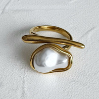 Bague ouverte minimaliste en acier inoxydable plaqué or 18 carats avec perle baroque Alien, bijoux de mode inaltérables pour femme, cadeau