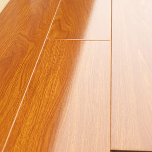 2025 <span class=keywords><strong>MDF</strong></span> HDF gỗ 8mm 12mm siêu không thấm nước tối màu xám xám đen trắng bóng cao bóng sàn gỗ - Product Image 2