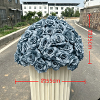 L-047 Bestseller Hochzeits-Blumenball Roter Künstlicher Blumenball Party-Blumendekoration 50cm Seidenrosen für Eventdekoration