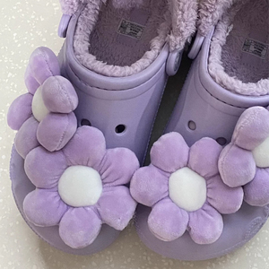 Vente en gros de décorations de chaussures stéréoscopiques 3D, accessoire de chaussures de tournesol, breloques de chaussures à fleurs - Product Image 4