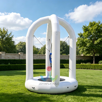 Trampoline gonflable commercial en PVC blanc avec corde à sauter pour enfants, idéal pour les jeux de saut à l'élastique