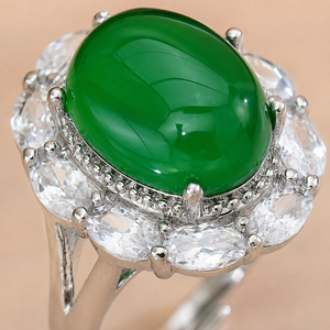 Anello retrò con pietra verde, design classico, gioiello da donna per l'uso quotidiano - Product Image 4