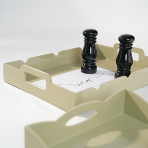 Bandeja de Servir Artesanal de Laca Minh Giang Premium, Hecha a Mano con Madera de Alta Calidad para Espacios Sofisticados - Product Image 4