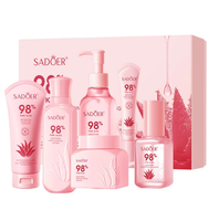 Ensemble de soins de la peau SADOER à l'aloe vera rose, 6 pièces, kit de soin du visage hydratant, apaisant et réparateur pour les soins quotidiens de la peau du visage, OEM disponible