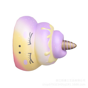 Jouet anti-stress en forme de crotte de licorne pour enfants de 8 à 13 ans, cadeau décoratif unisexe - Product Image 4