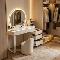Nouvelle coiffeuse de style crème, table de maquillage moderne avec miroir LED intégré et rangement, table de maquillage pour chambre à coucher