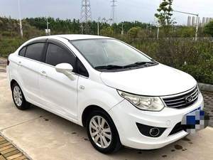 Kaiyi <span class=keywords><strong>C3</strong></span> <span class=keywords><strong>2016</strong></span> 2018 1.5L, Sedán Automático de Gasolina, 5 Plazas, Volante a la Izquierda, Coche de <span class=keywords><strong>Segunda</strong></span> <span class=keywords><strong>Mano</strong></span> en Buen Estado para el Desplazamiento Diario - Product Image 2