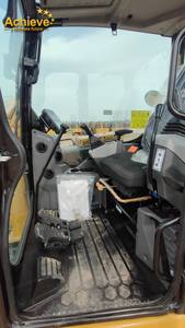 बिल्ली 306.5 छोटे ट्रैक खुदाई के साथ 46.8hp टर्बो डीजल इंजन - Product Image 5