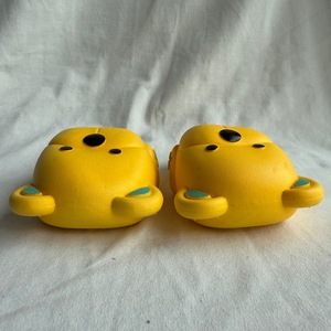 Pantofole con stampa animalier per bambini, a forma di cane giallo, in materiale PVC antiscivolo, per tutte le stagioni, taglia 18-29 - Product Image 3