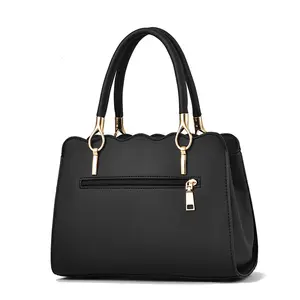 Vente en gros sac de luxe pour femmes rétro vintage pas cher classique nouvelle mode blanc luxe femmes sacs à main fournisseurs