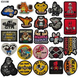 Patch in Tessuto PVC Ricamato con Personaggio Anime Cartoon 'Beast Mode on Deadlift Fitness Series', Adesivo con Gancio e Anello per Zaino - Product Image 2