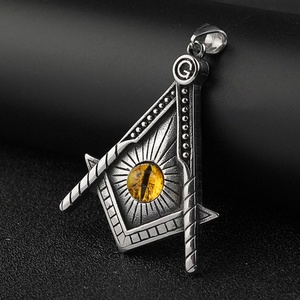 Collier Charmant en Acier Inoxydable avec Pendentif Œil de Diamant, Dernière Conception, Bijoux Maçonniques à Sertissage Bezel, Idéal pour les Chrétiens - Vente Chaude - Product Image 4