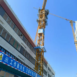 ขายเครนตั้งพื้น Zoomlion รุ่น W7025-12E ปี 2022 พร้อมเครื่องยนต์ มอเตอร์ เกียร์บ็อกซ์ ปั๊ม ความสูง 60 เมตร ระยะทำงาน 72 เมตร พร้อมชุดประกอบ L68B1 - Product Image 1