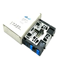 Pengontrol Logika Terprogram Industri FX5U-32MR/ES FX5U-64MT/ES FX5U-80MR/ES FX5UC-32MT/D Sistem Kontrol Otomasi