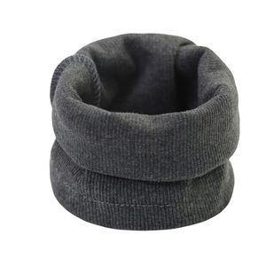 Cache-cou pour chien OEM noir en polyester SML, bandeau anti-bruit pour animaux de compagnie pour la protection contre le froid - Product Image 3