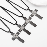 Collier Croix Sportive en Acier Inoxydable Noir Laser Haut de Gamme pour Pâques