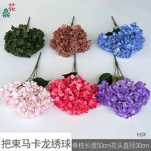 Ramos de Hortensias de Seda, Decoración para Bodas, Decoración de Mesa, Juego de Cinco Cabezas de Flores Artificiales en Rosa, Azul y Verde - Product Image 4