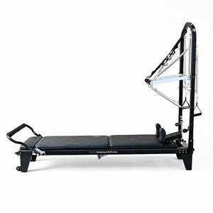Reformer de Aluminio con Media Torre, Máquina de Ejercicio Comercial, Equipo Premium para Gimnasio en Casa, Merich-LB-04, Riel Completo/Largo - Product Image 1