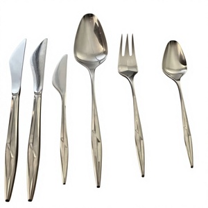 Ensemble de couverts modernes en acier inoxydable, finition miroir, passe au lave-vaisselle, couverts de mariage, ensemble de 6 pièces, fournitures de restaurant - Product Image 1