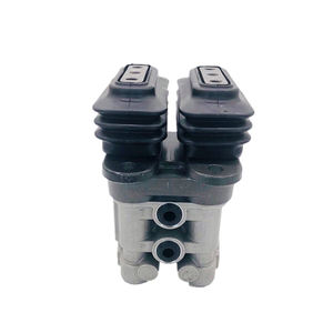 Valvola a Pedale di Controllo Idraulico per Cabina Escavatore PC40 PC55 PC120-6 PC200-<span class=keywords><strong>7</strong></span> PC200-8 PC300-6 - Product Image 4