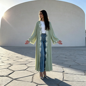 Robe élégante en polyester personnalisée de luxe en gros pour les occasions spéciales, Abaya pour femmes musulmanes - Product Image 1