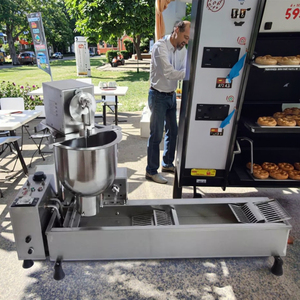 เครื่องทำโดนัทถังน้ำมันแบบกว้างตั้งโต๊ะขนาดเล็กเครื่อง<span class=keywords><strong>ทำ</strong></span><span class=keywords><strong>แป้ง</strong></span>เครื่องทำโดนัทไฟฟ้า - Product Image 2