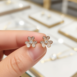 Pendientes de flor de diamante en oro rosa para mujer, bonitos para uso diario, diamantes naturales de corte brillante redondo, color G - Product Image 2